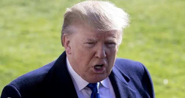 Trump, muro di Berlino sia lezione