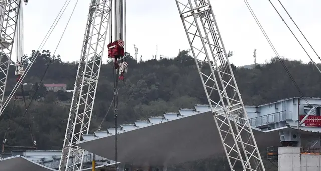 Riesame, interdizione per 11 di Spea