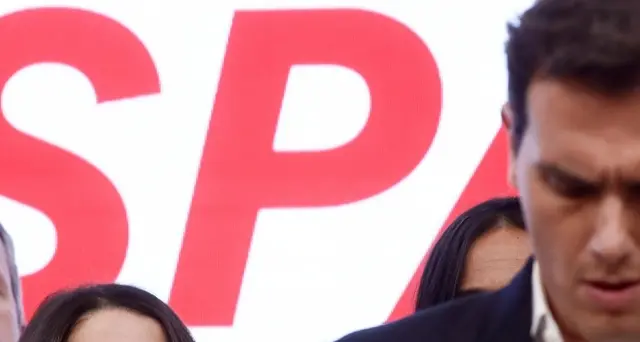 Spagna, Rivera lascia la politica