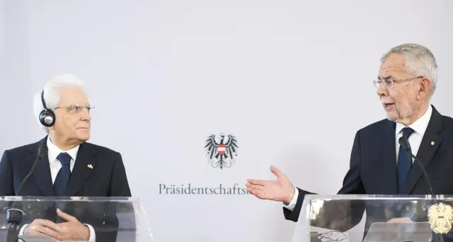 Van der Bellen su doppio passaporto