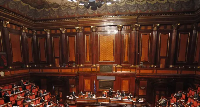 Sì della Camera a decreto ministeri