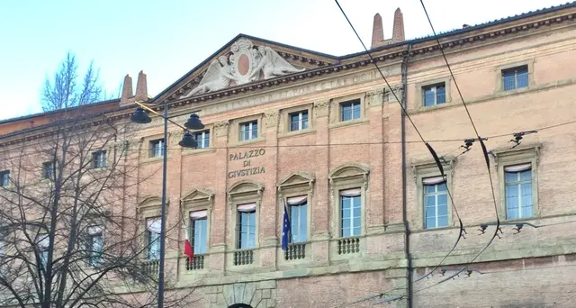 Omicidio a Valencia, pena dimezzata