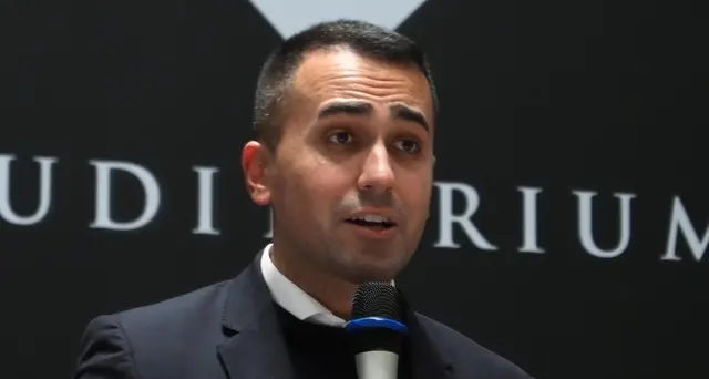 Di Maio, in E-R sfumature ma siamo uniti