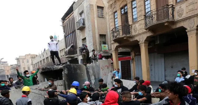 Ancora scontri a Baghdad, 1 morto