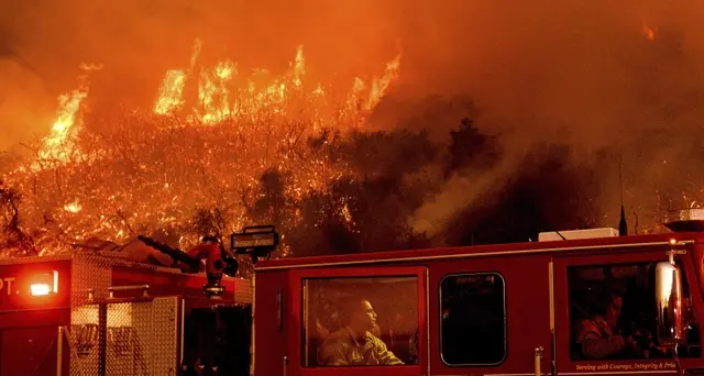 Nuovo incendio in California