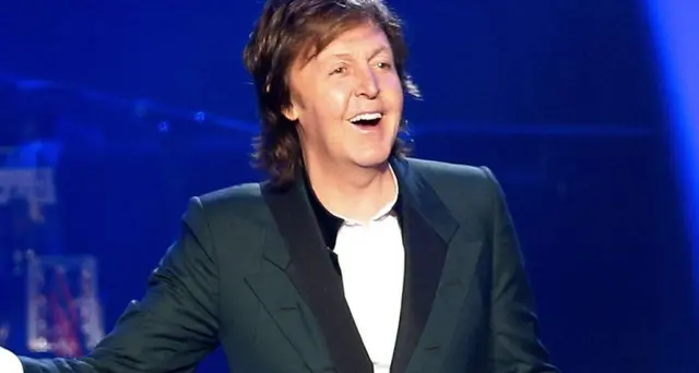 Paul McCartney a Napoli, tre ore show al Plebiscito