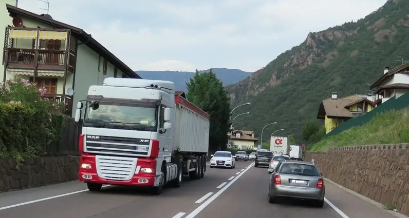 Bianchi: tram flop clamoroso Bolzano pensi alla variante