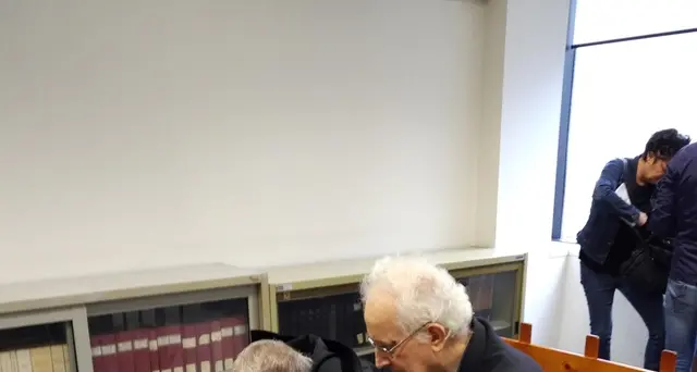 Prete brianzolo denuncia Salvini