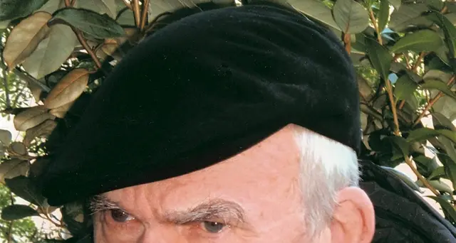 Kundera ha riavuto la cittadinanza ceca