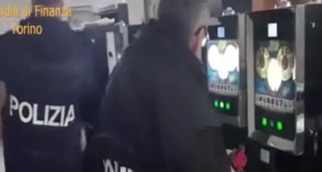 Sequestro di slot illegali in tutta Italia