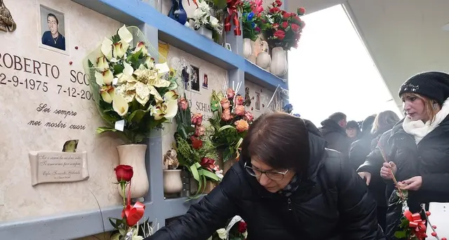 Thyssen, rabbia madri operai morti