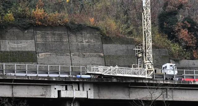 A26: riaprono entrambe le carreggiate