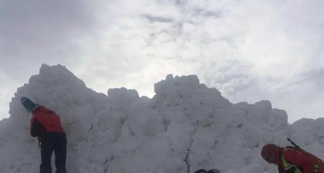 Valanga su alpi Orobie, tre dispersi