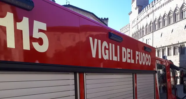 Grave bambina per incendio in casa