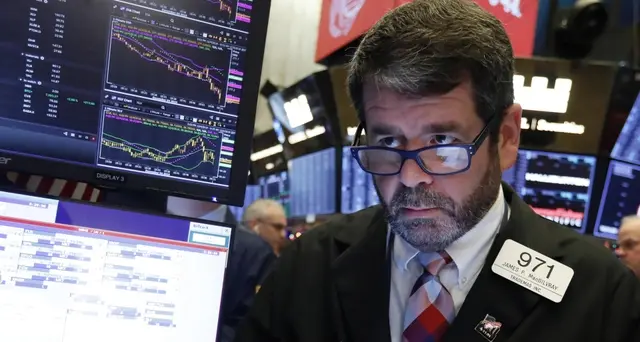 Wall Street chiude in calo, Dj -0,38%