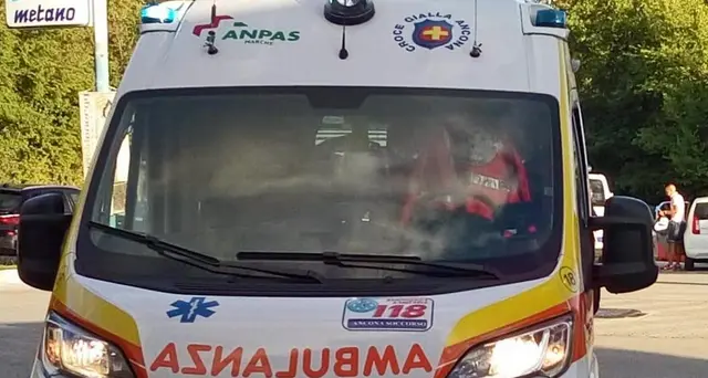 Investito da mezzo Ama a Roma, grave
