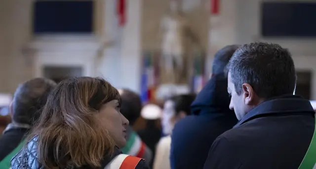 Decaro, superato il turn over nei Comuni