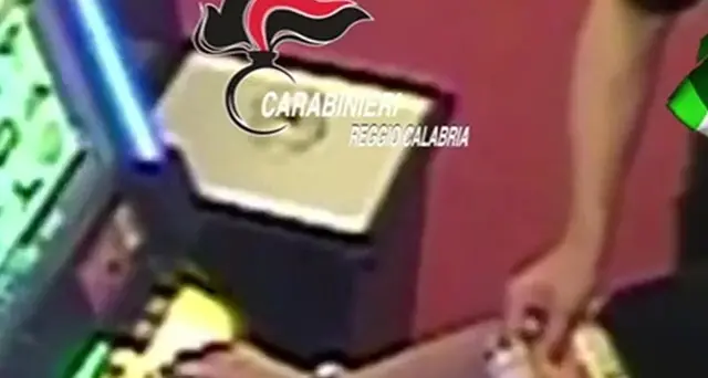 Violati profili giocatori,stop a 60 siti