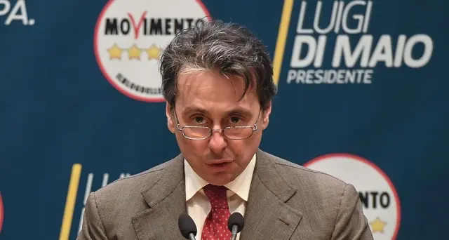 Senatore Grassi lascia 5S e passa a Lega