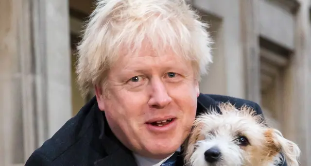Bbc, maggioranza assoluta a Johnson