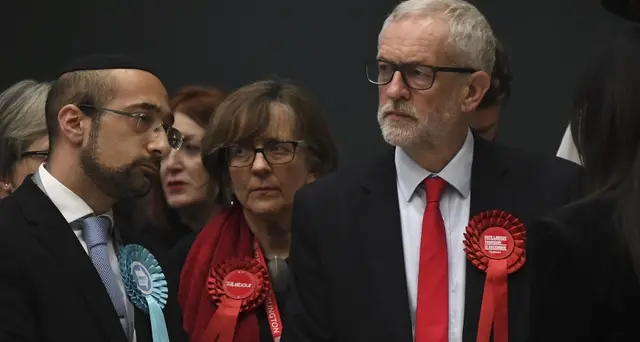 Corbyn, non ci sarò a prossime elezioni