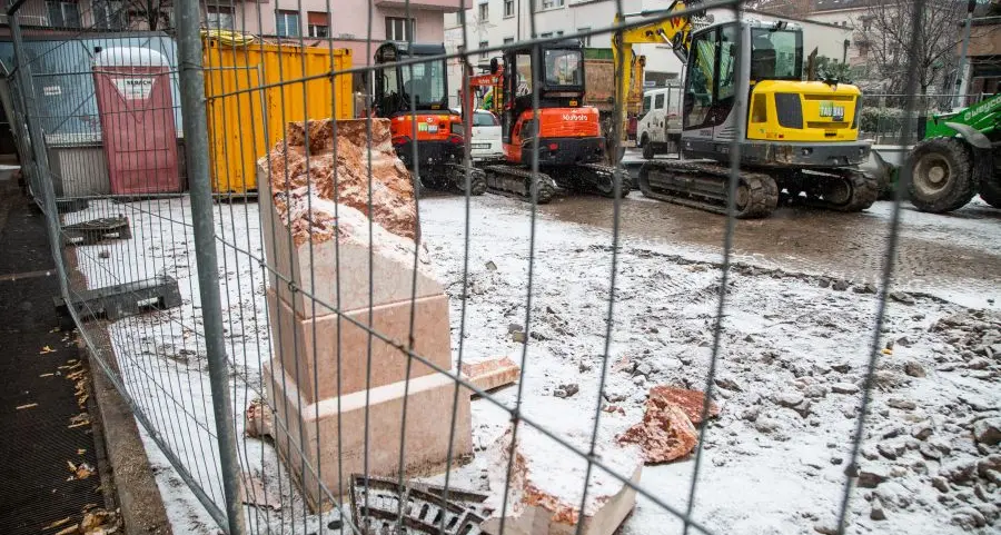 Busto di Matteotti divelto? Il chiarimento: \"Operazione programmata, impossibile agire diversamente\"