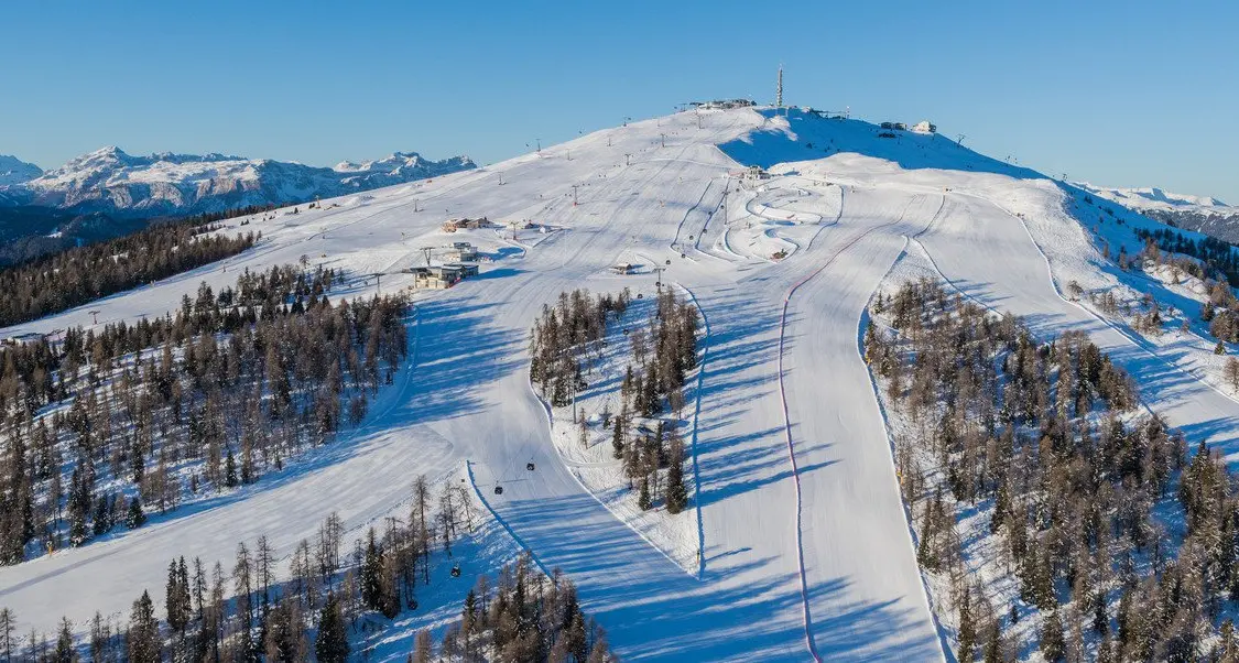 Scontro tra sciatori sulle piste di Plan de Corones, morto un 47enne sloveno