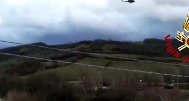 Motociclista caduto in fiume, disperso