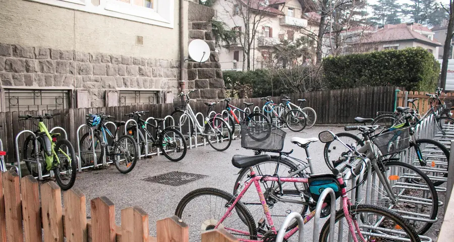Ampliato il cortile di Negrelli ed Erckert