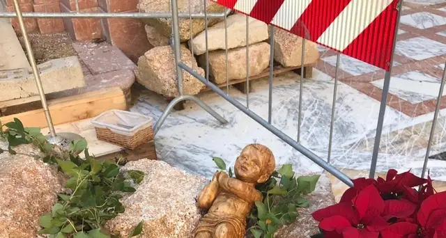 Messa Natale tra macerie chiesa Norcia