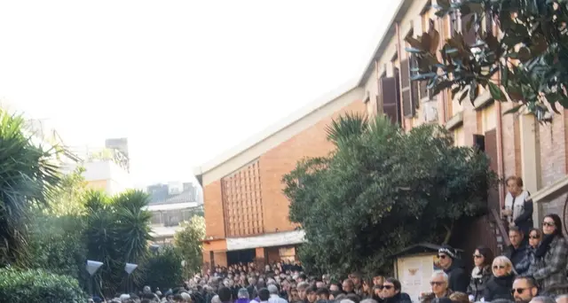 Funerali investite, 'la vita non è bere'