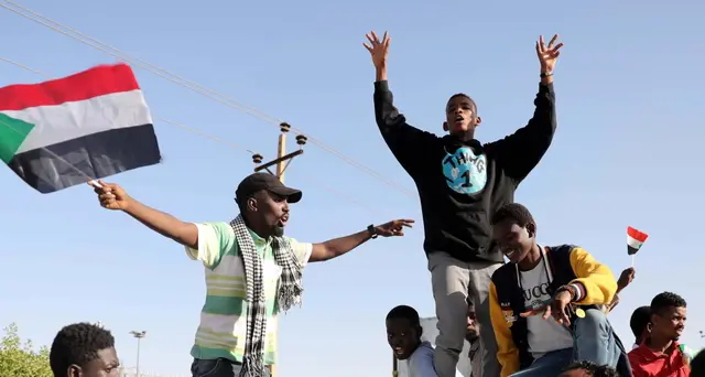 Sudan, 27 agenti condannati a morte