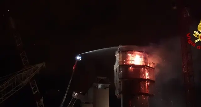 Incendio su pila 13 nuovo ponte Genova