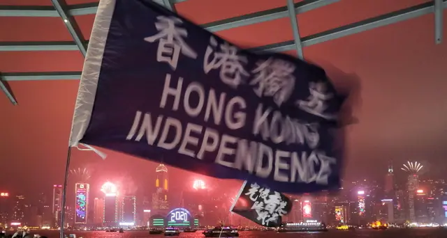 Hong Kong, Capodanno con lacrimogeni