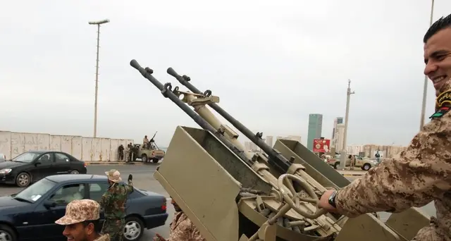 Forze Haftar, 'abbattuto un drone turco'