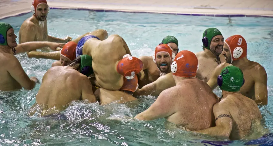 L’Aesse celebra le strane nozze fra la pallanuoto e il rugby