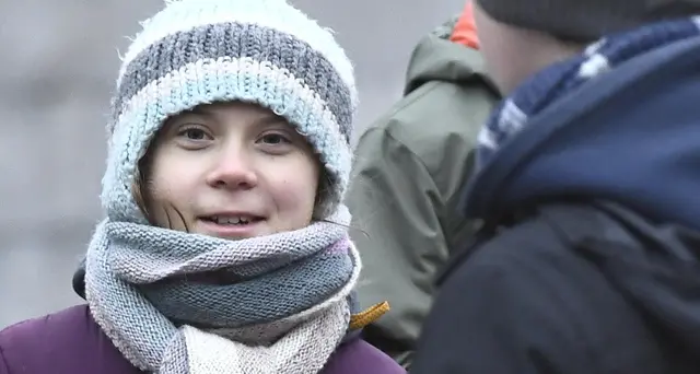 Greta Thunberg diventa Sharon su Twitter