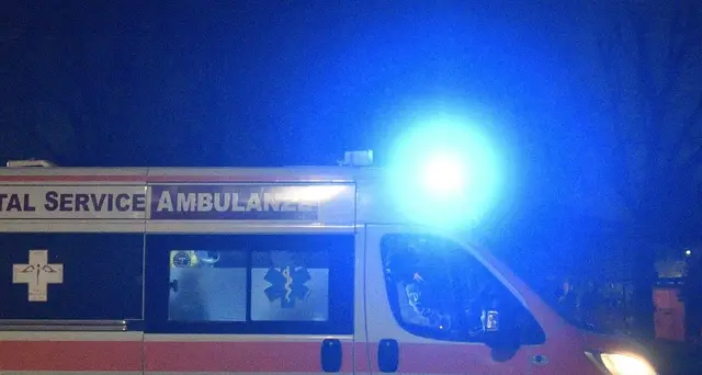 Morto disabile soccorso in piscina
