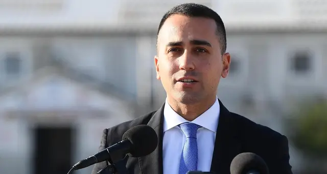 Di Maio, condanniamo l'attacco dell'Iran
