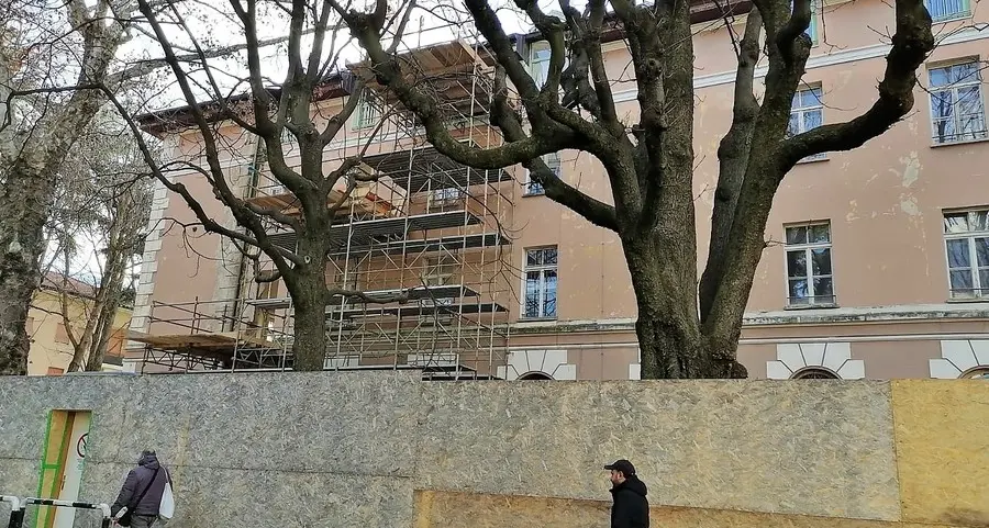 Investimenti del Comune, priorità all’edilizia scolastica