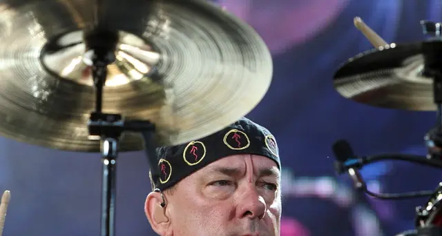 E' morto Neil Peart, batterista dei Rush