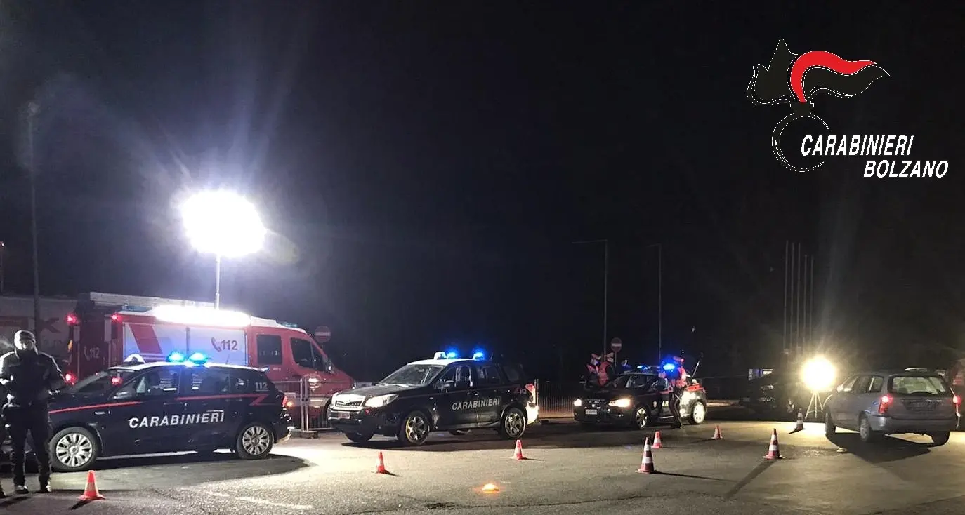 Controlli dei carabinieri, sei patenti ritirate nell'ultima notte