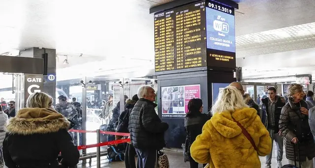 Guasto a Termini, ritardi fino a un'ora
