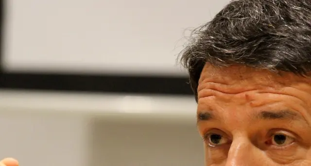 Renzi, su Azzolina doppia morale M5S