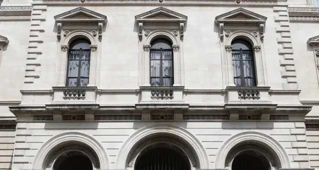 Londra convoca l'ambasciatore di Teheran
