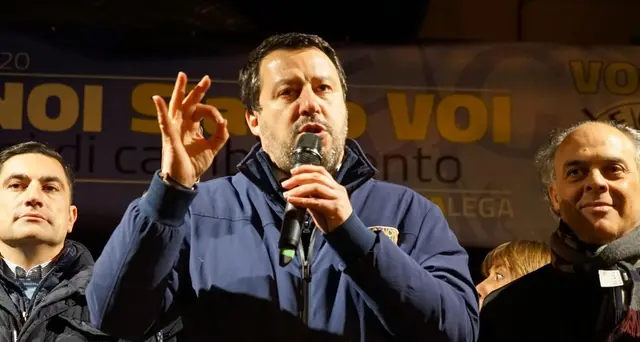 Gregoretti:Salvini, in aula a testa alta
