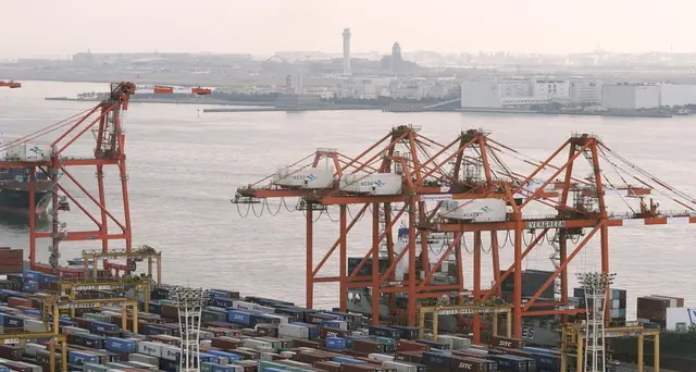 Export novembre -4,2%, peggio dal 2011