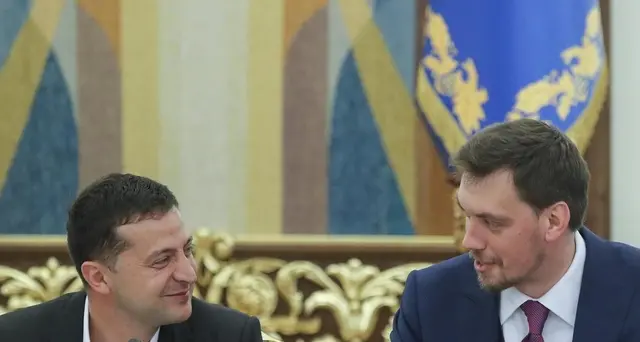 'Critica Zelenski', dimesso premier Kiev