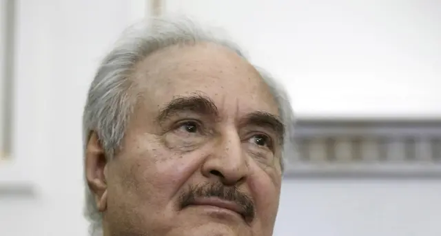 Libia, pozzi chiusi su ordine di Haftar