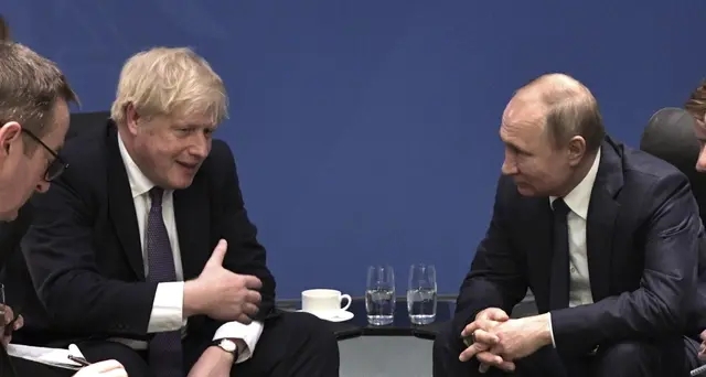 Johnson a Putin, mai più attacco chimico